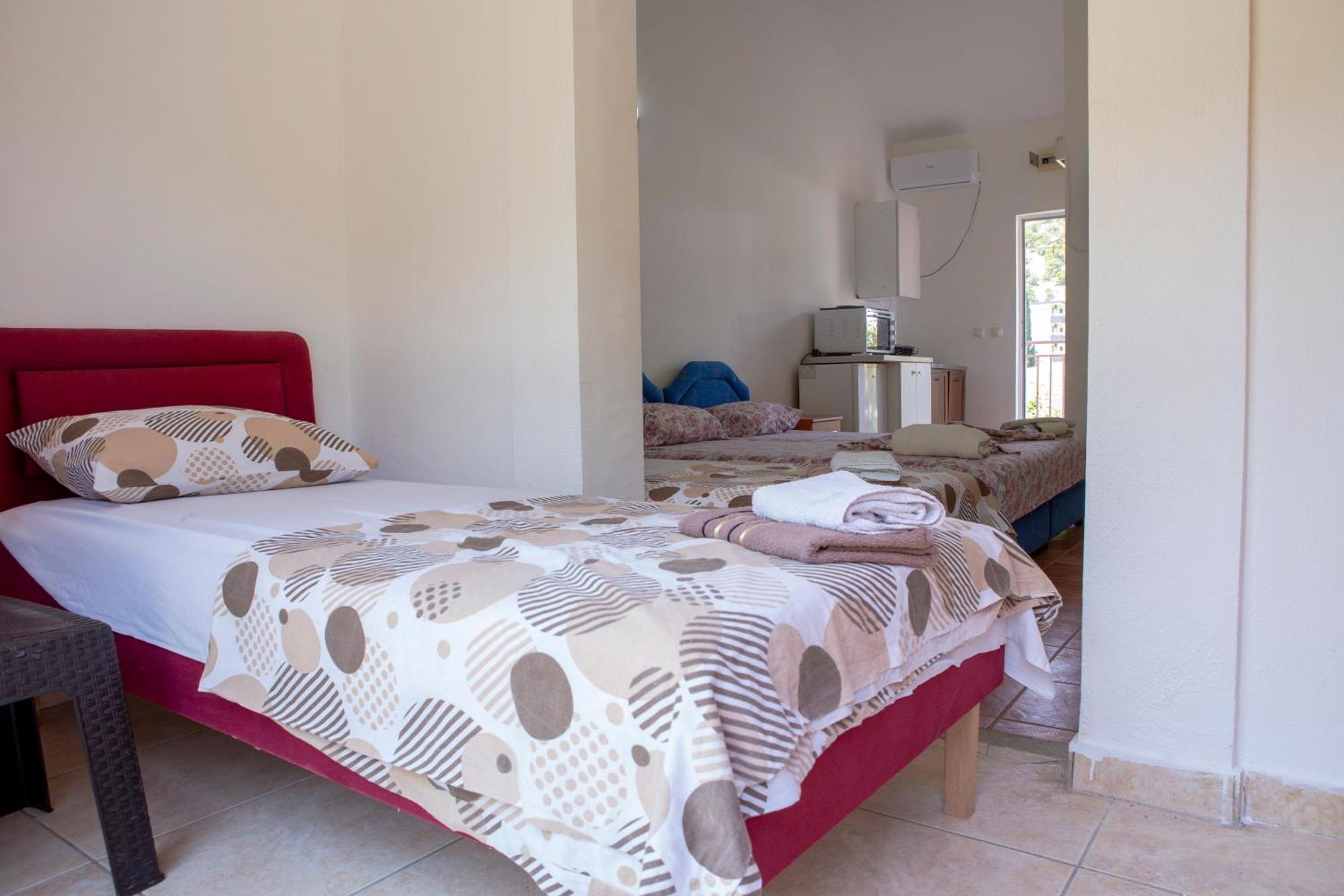 Family Apartments Vukcevic Čanj Quarto foto